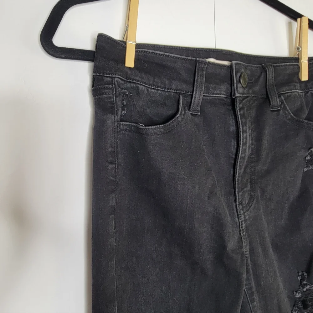 SO Black Distressed Skinny Jeans Size 5 Juniors (Women 0-2) Stretch High Rise